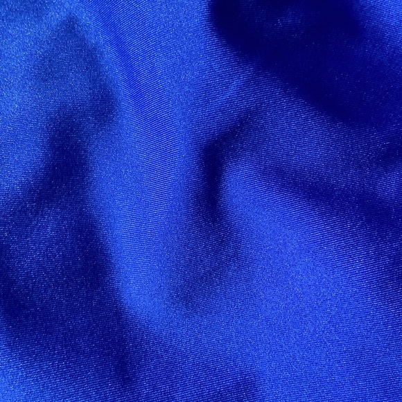 Super pretty hoco dress - Picture 3 of 5